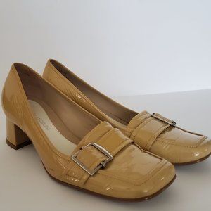 Enzo Angiolini Cream buckle heels Size 7.5 M